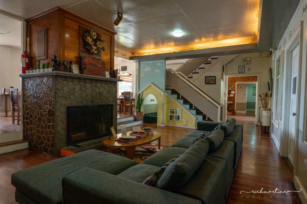 Old Orangewood Bed & Breakfast Багио Экстерьер фото